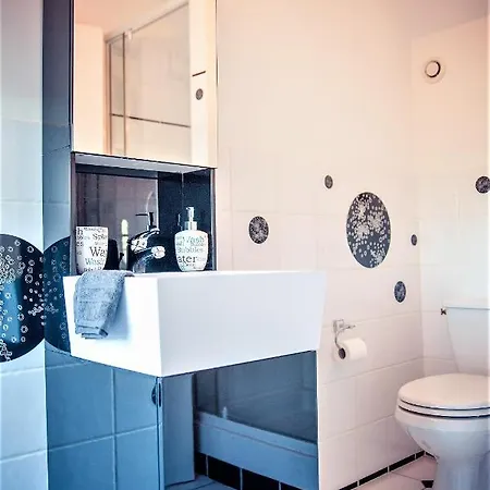 La Chapelle Du Chateau Lagarrigue Strenquels