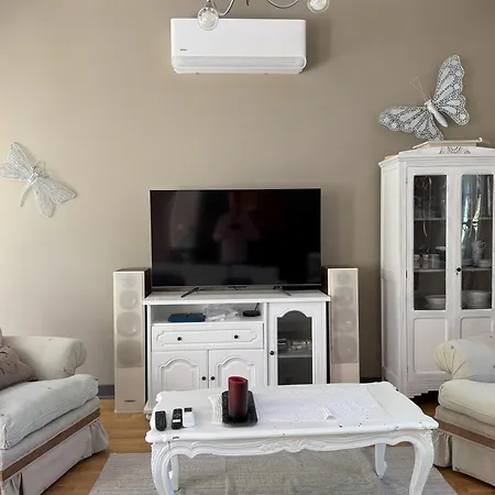 Tatil Evi La Chapelle Du Chateau Lagarrigue *