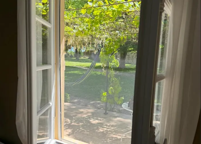 La Chapelle Du Chateau Lagarrigue * Strenquels