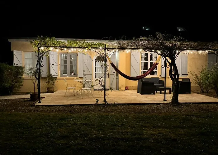 La Chapelle Du Chateau Lagarrigue