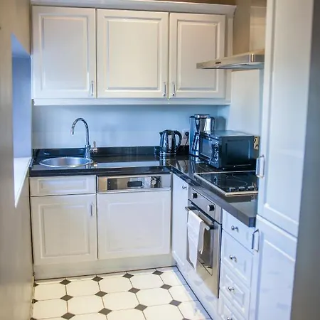 La Chapelle Du Chateau Lagarrigue * Strenquels