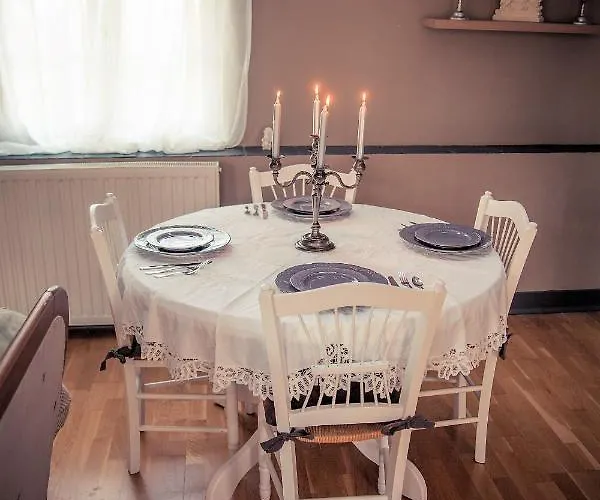 Nyaraló La Chapelle Du Chateau Lagarrigue *